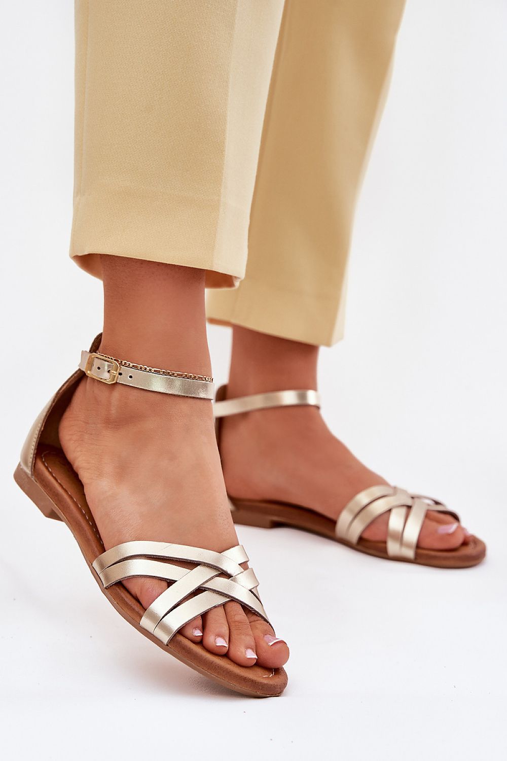 Sandals model 214698 Step in style