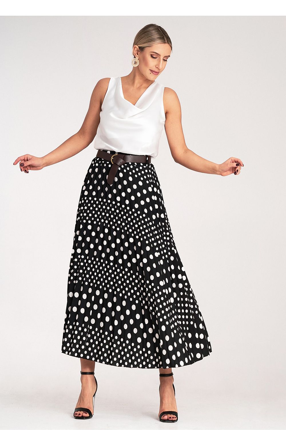 Skirt model 214850 Figl