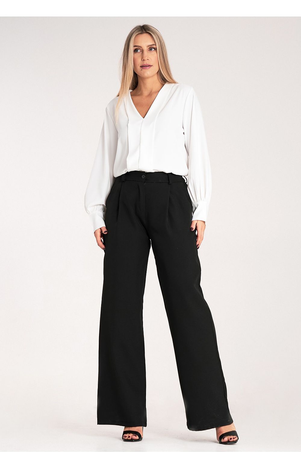 Women trousers model 214933 Figl