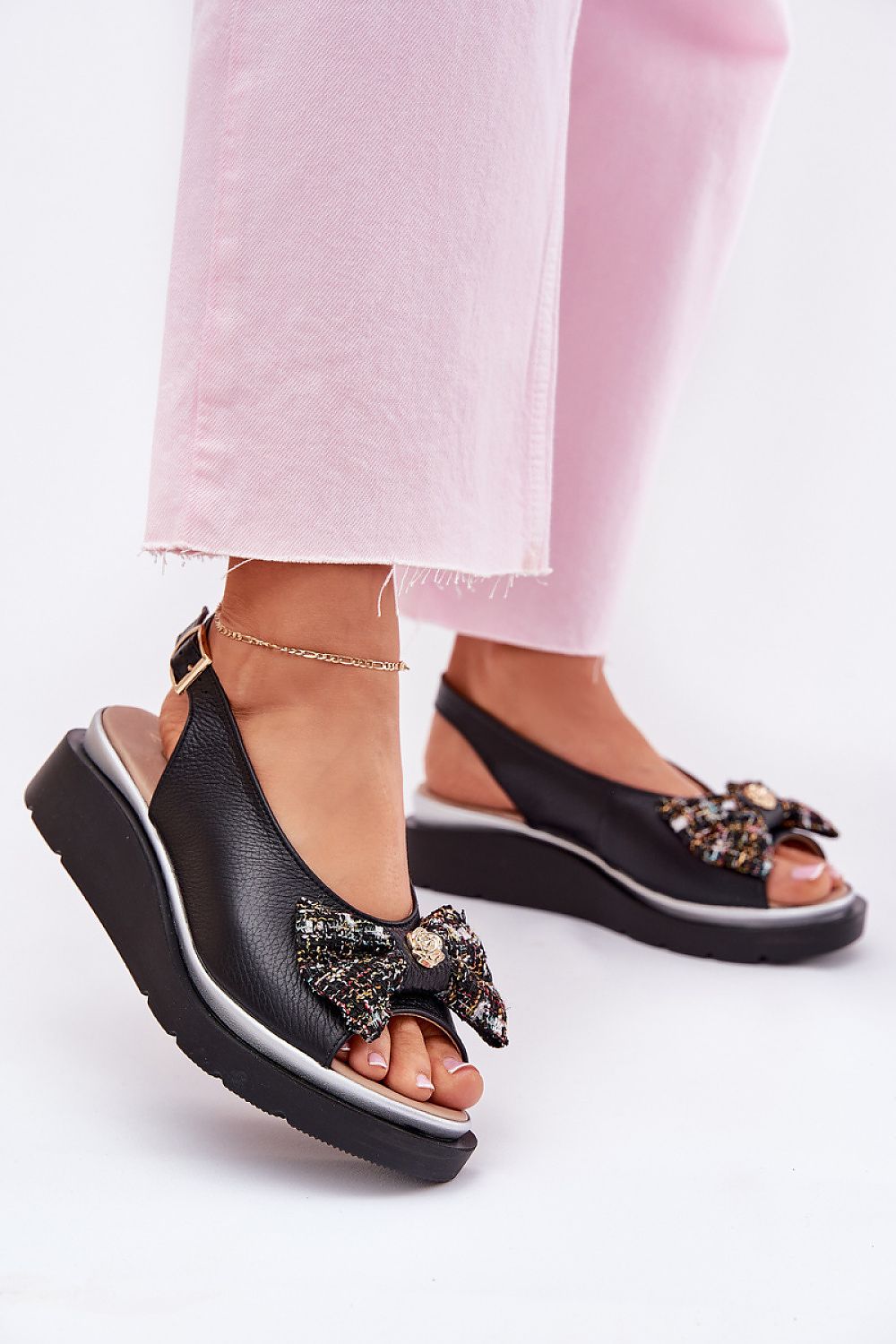 Buskin model 214997 Step in style