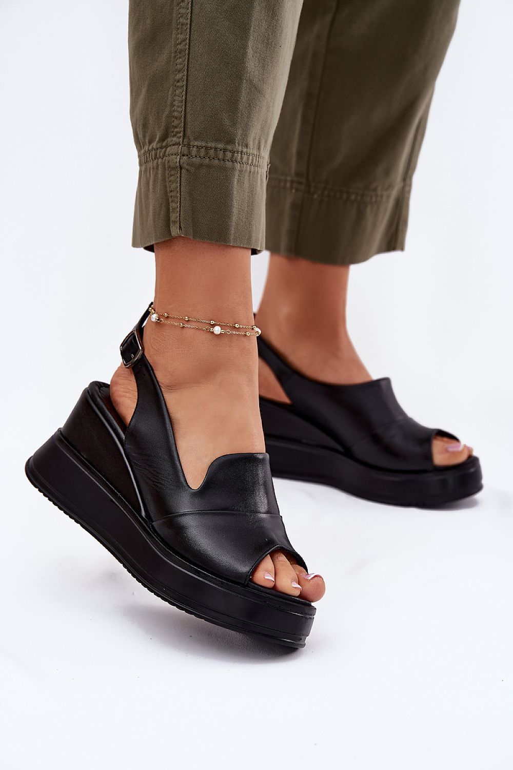 Buskin model 215342 Step in style