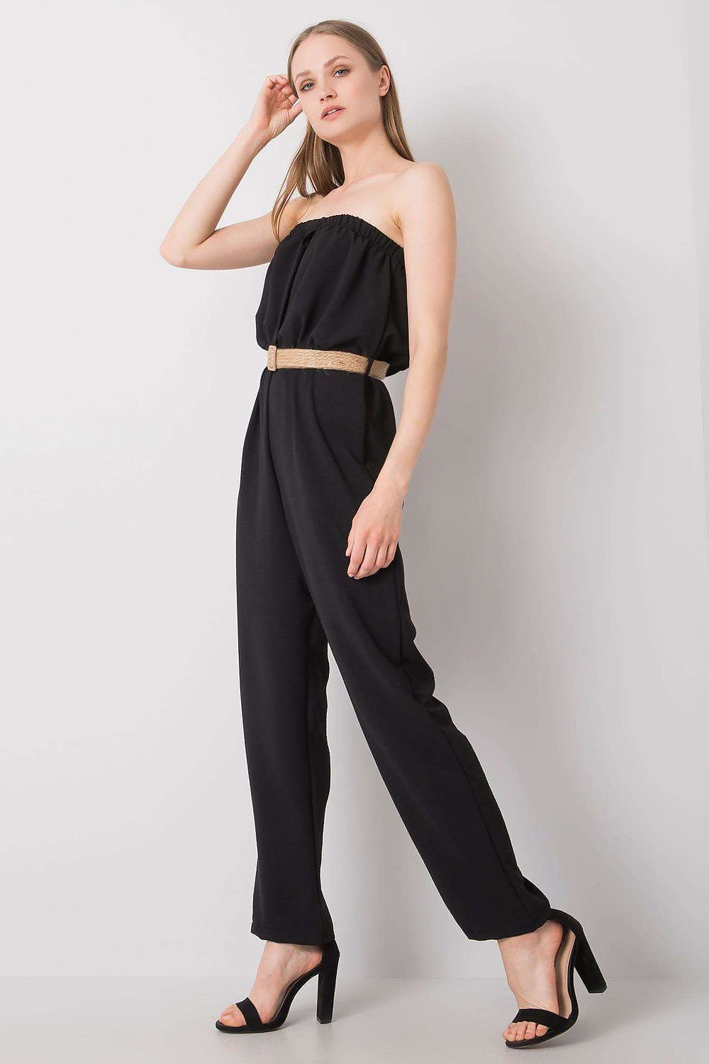 Suit model 215377 Rue Paris