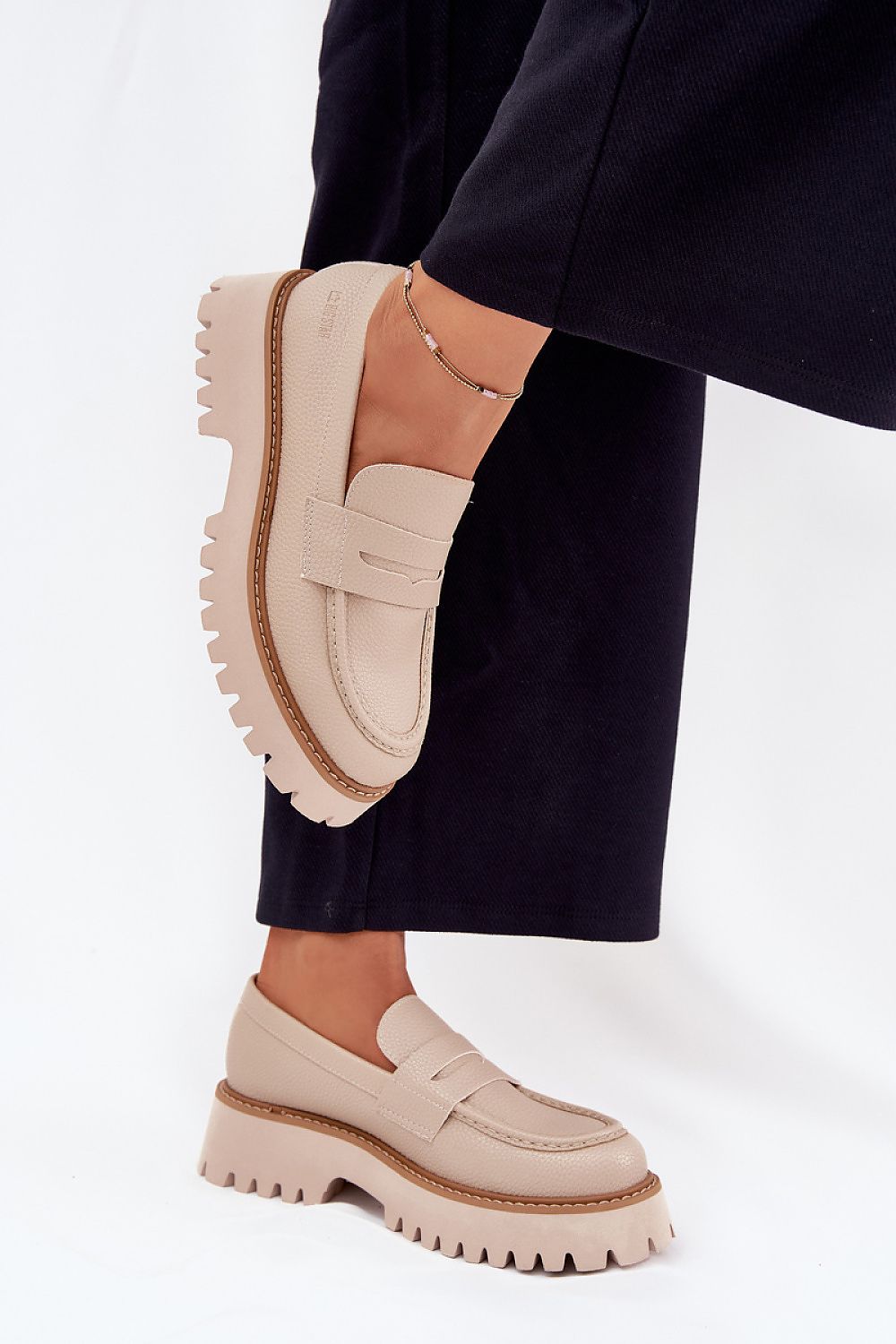 Mocassin model 216321 Step in style