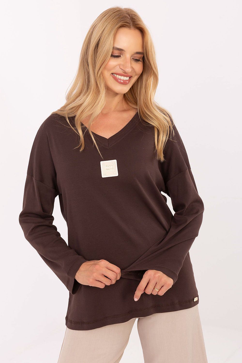 Blouse model 217039 Relevance
