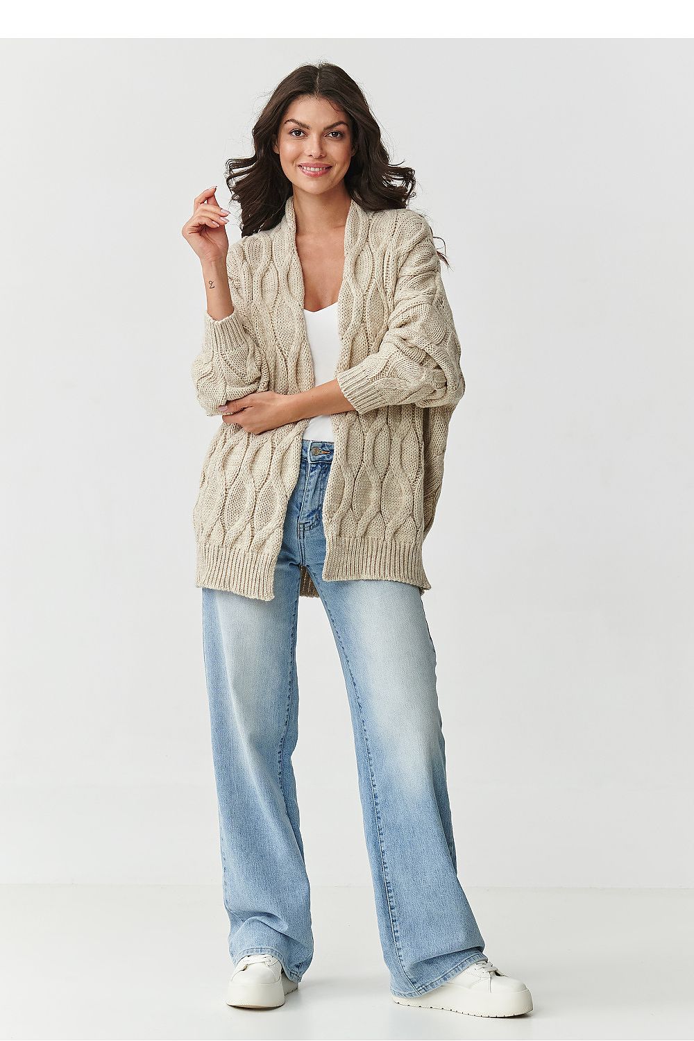 Cardigan model 217409 Makadamia