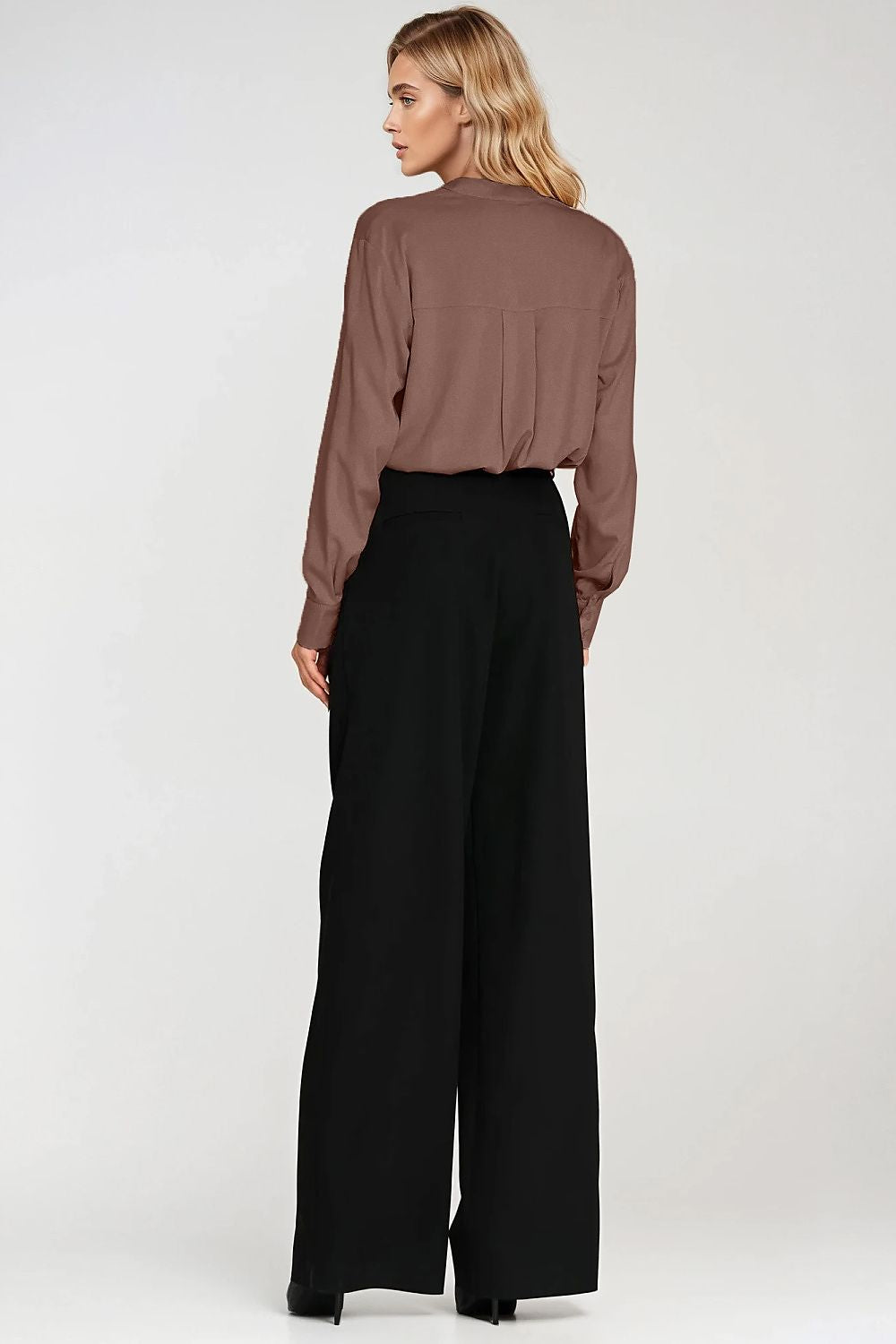 Blouse model 217585 Nife