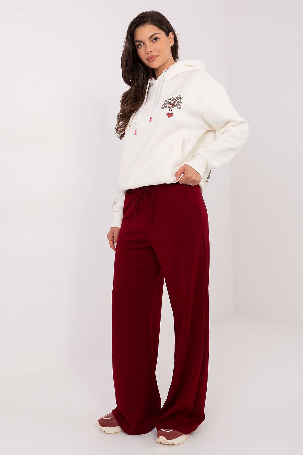 Tracksuit trousers model 218253 Relevance