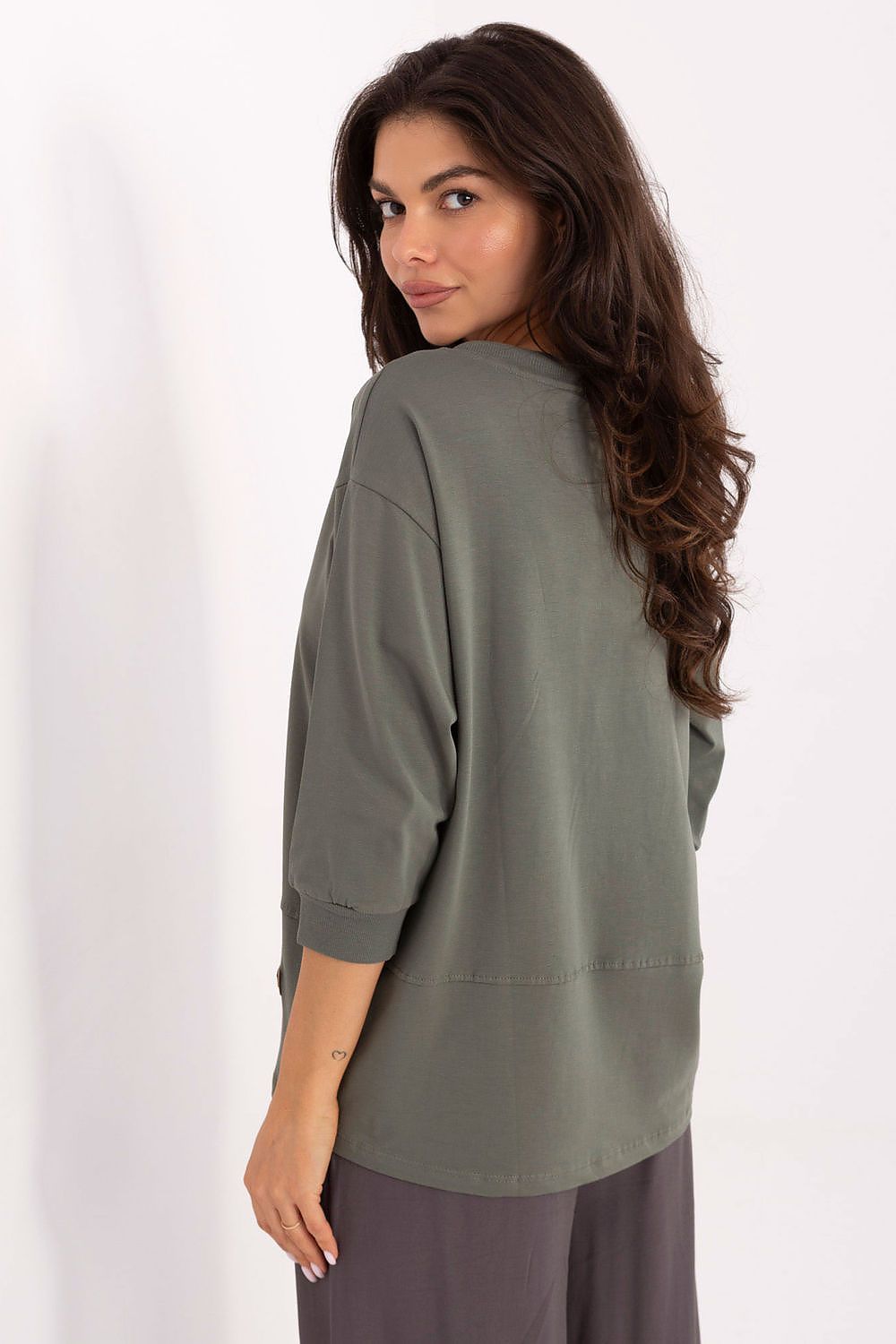 Blouse model 218390 Relevance
