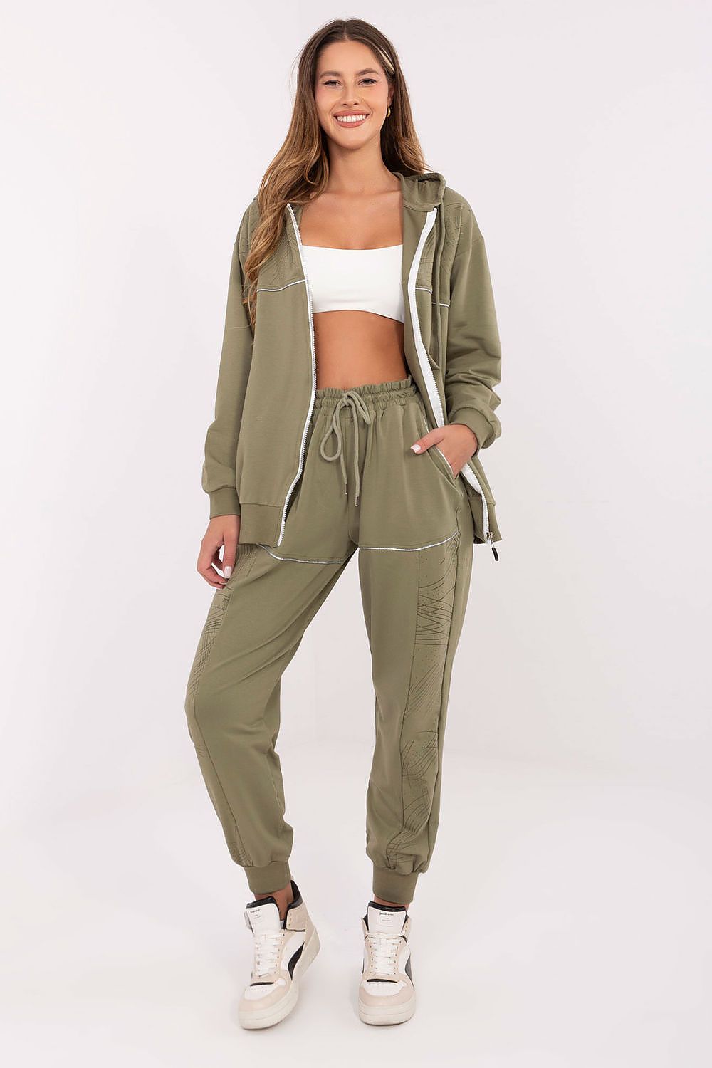 Set model 218608 Relevance