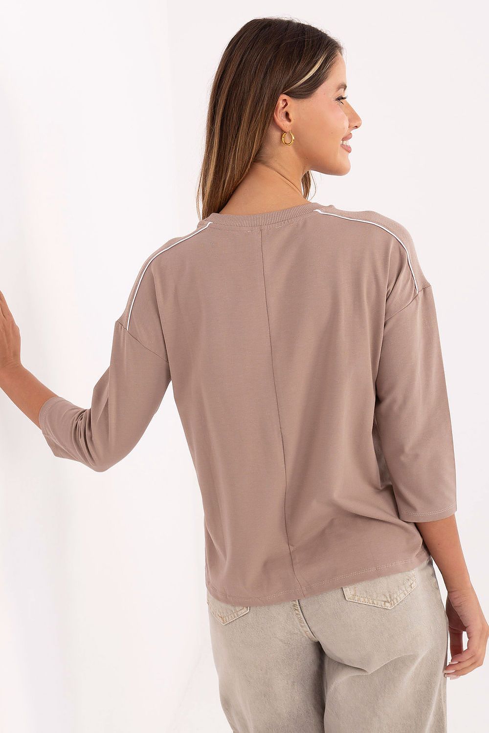 Blouse model 218837 Relevance