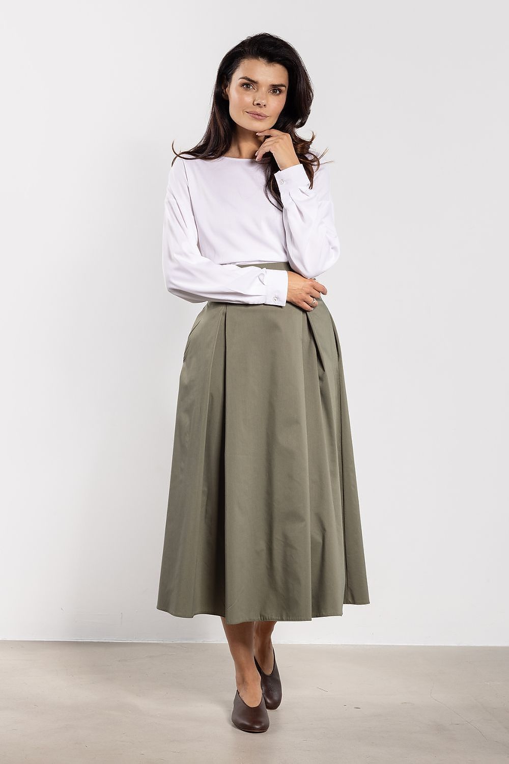 Skirt model 219005 awama