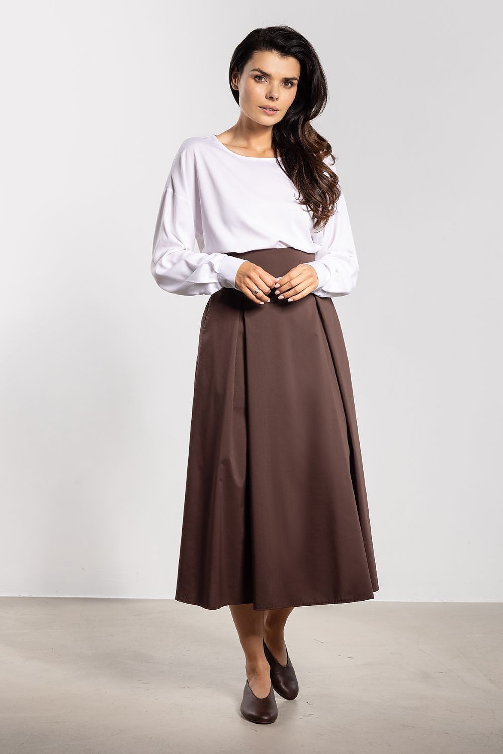 Skirt model 219006 awama