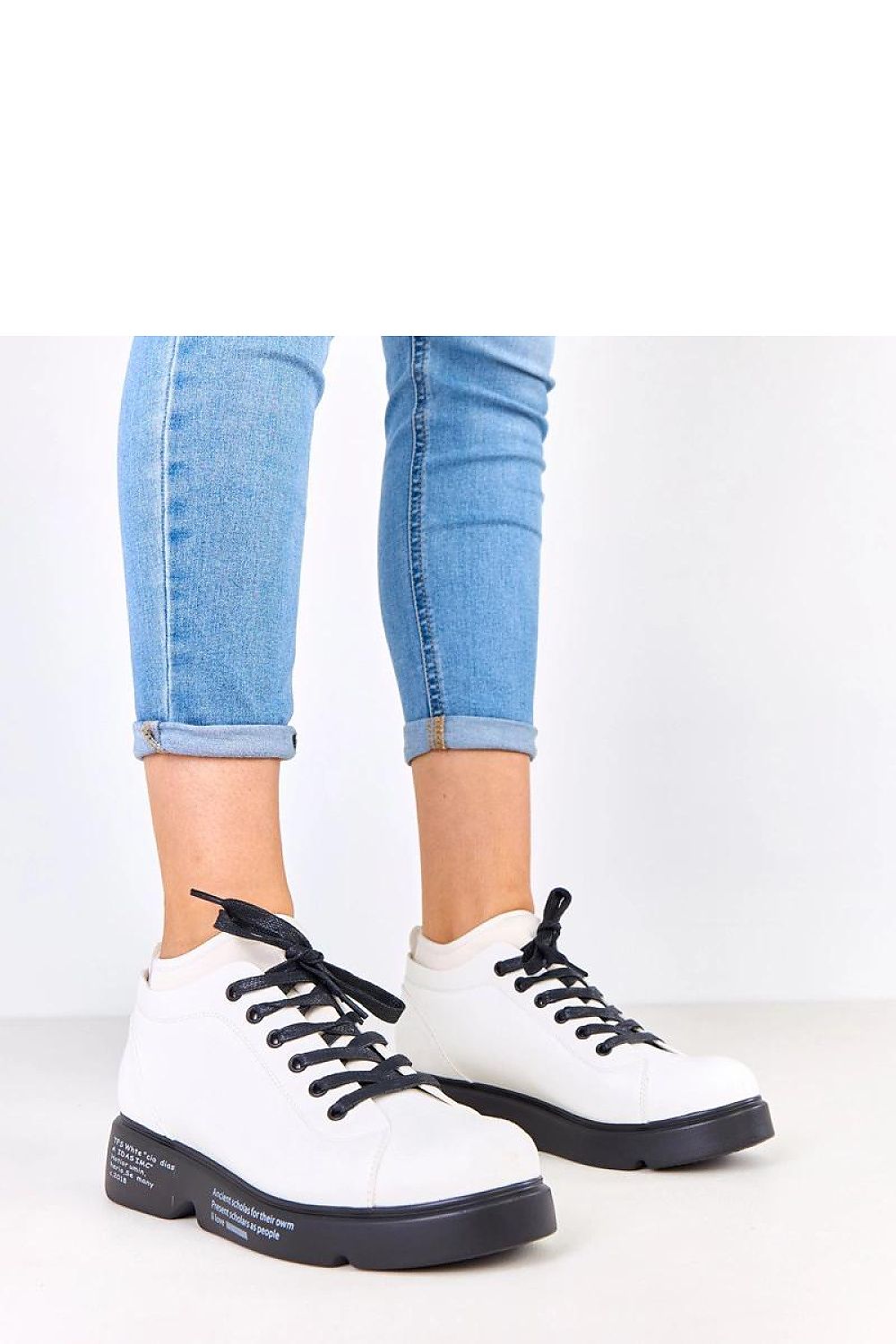 Half shoes model 219172 Solea