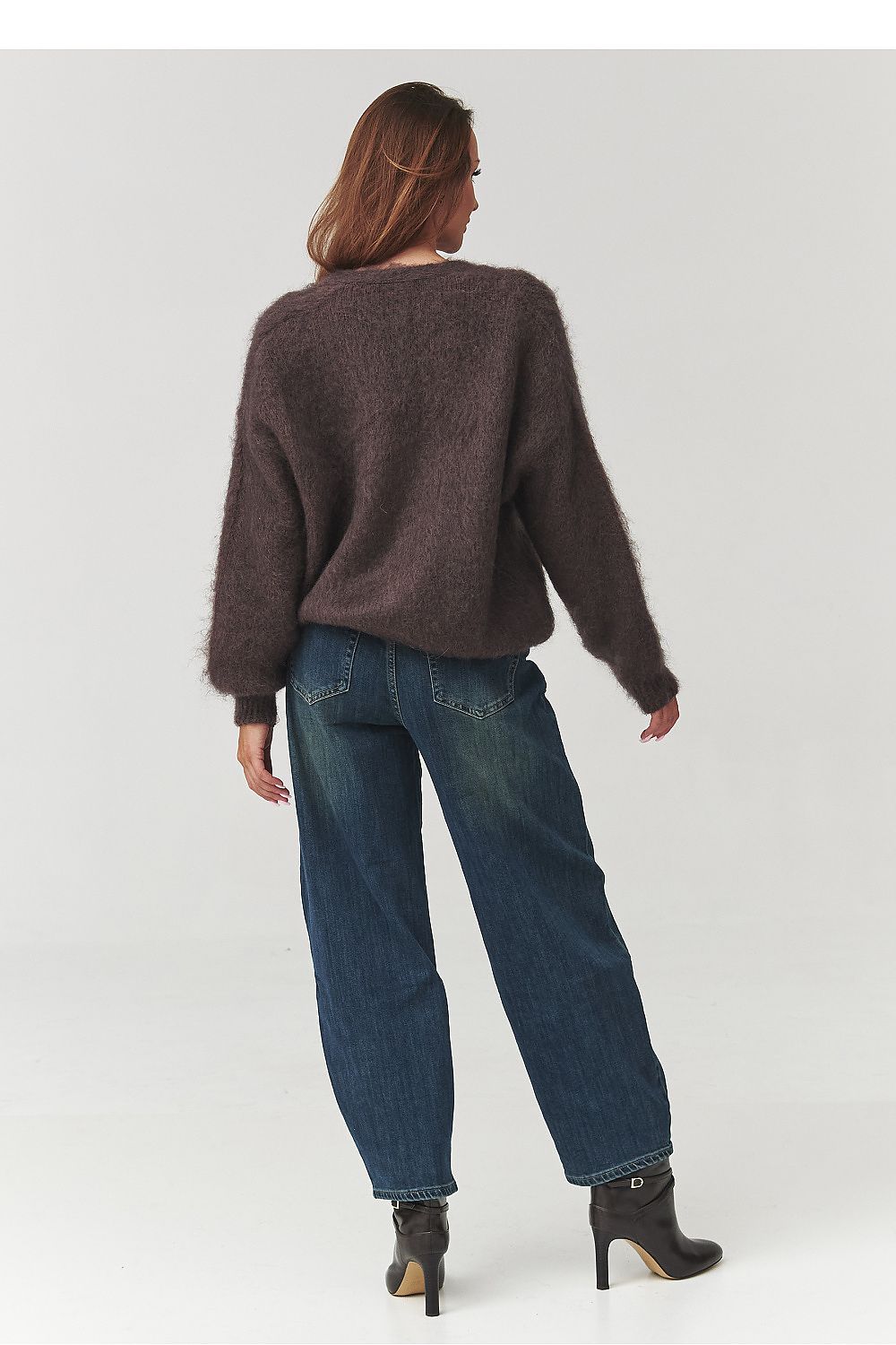 Cardigan model 219736 Makadamia