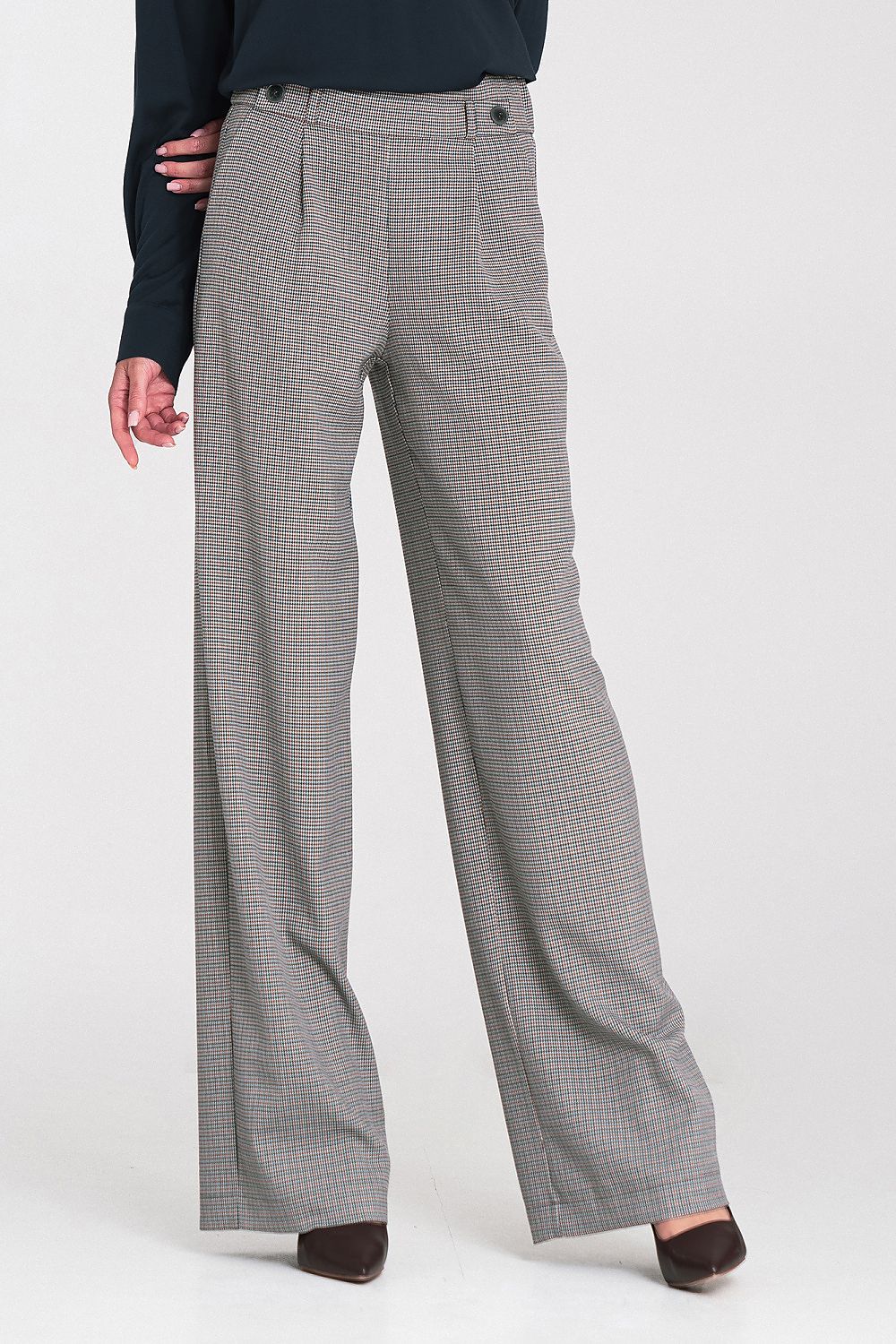 Women trousers model 219763 Nife
