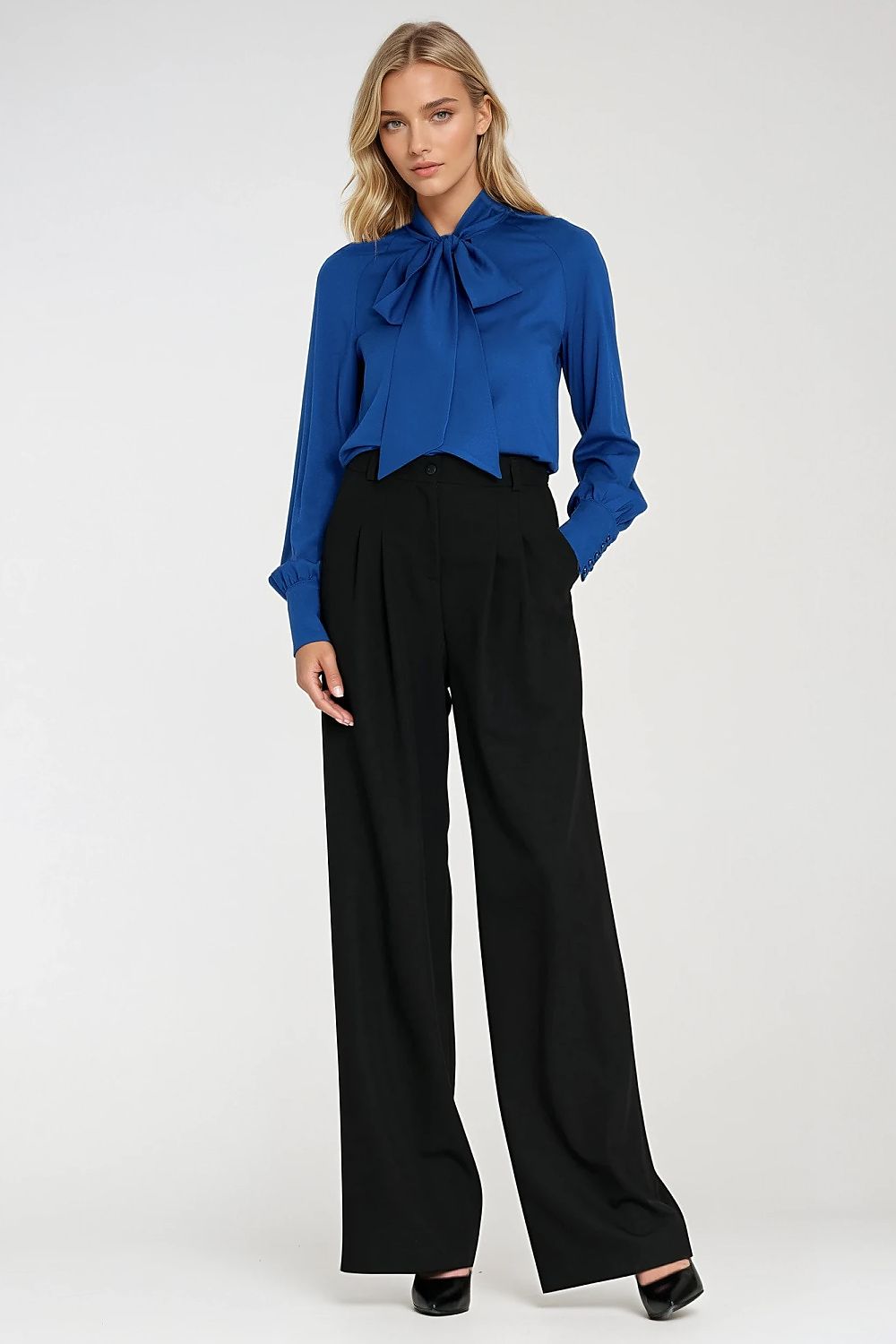 Women trousers model 219776 Nife