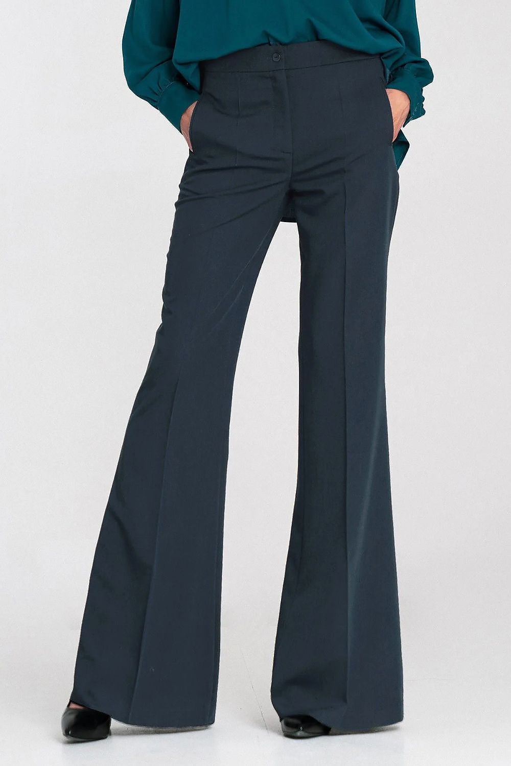 Women trousers model 219778 Nife
