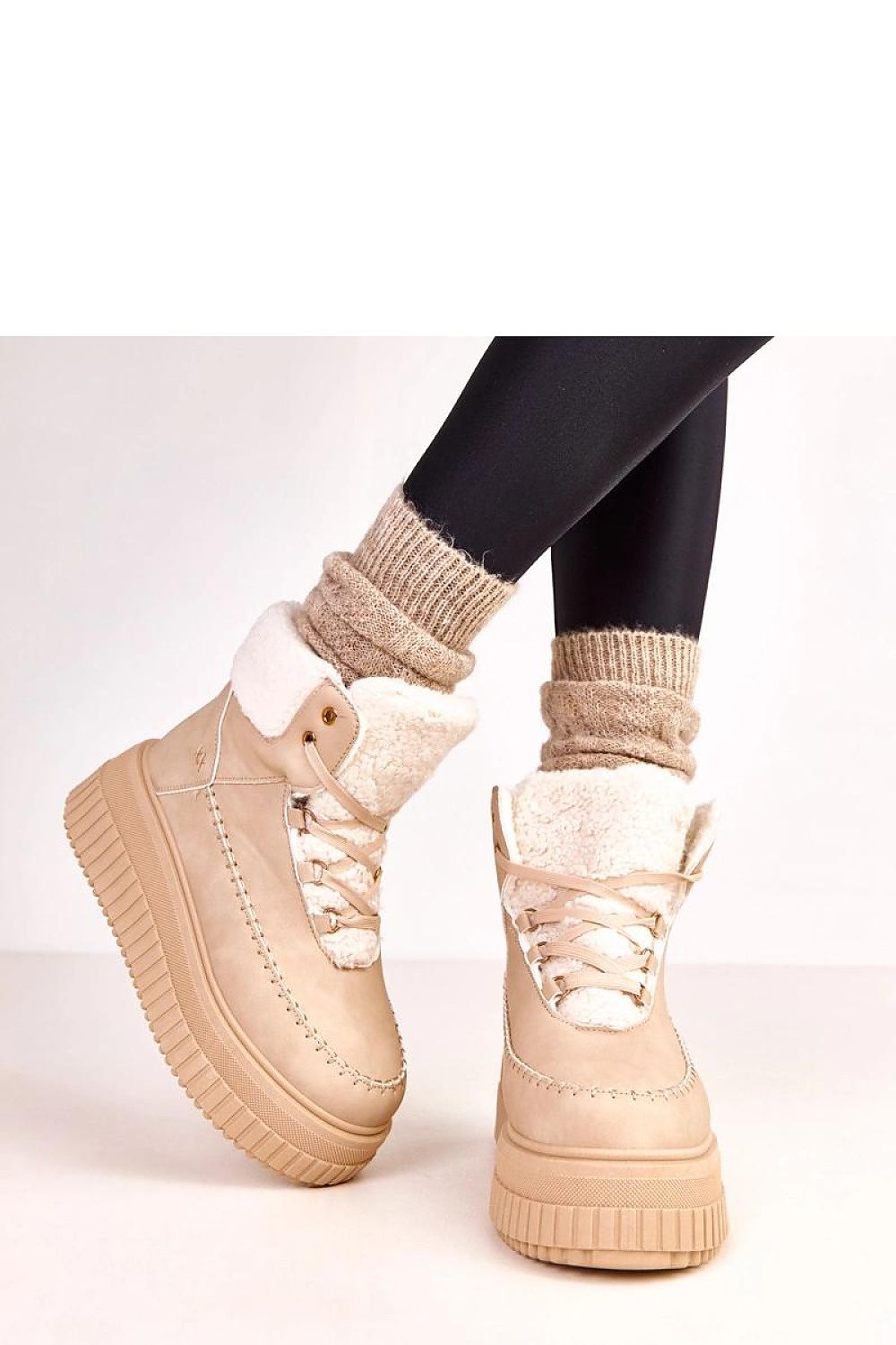 Sport boots model 219938 Solea