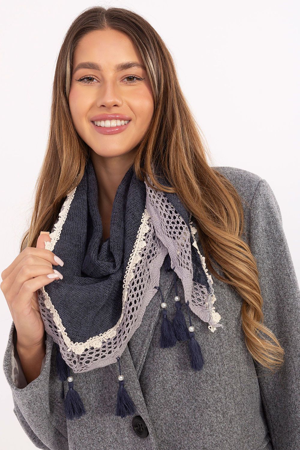 Neckerchief model 220385 AT
