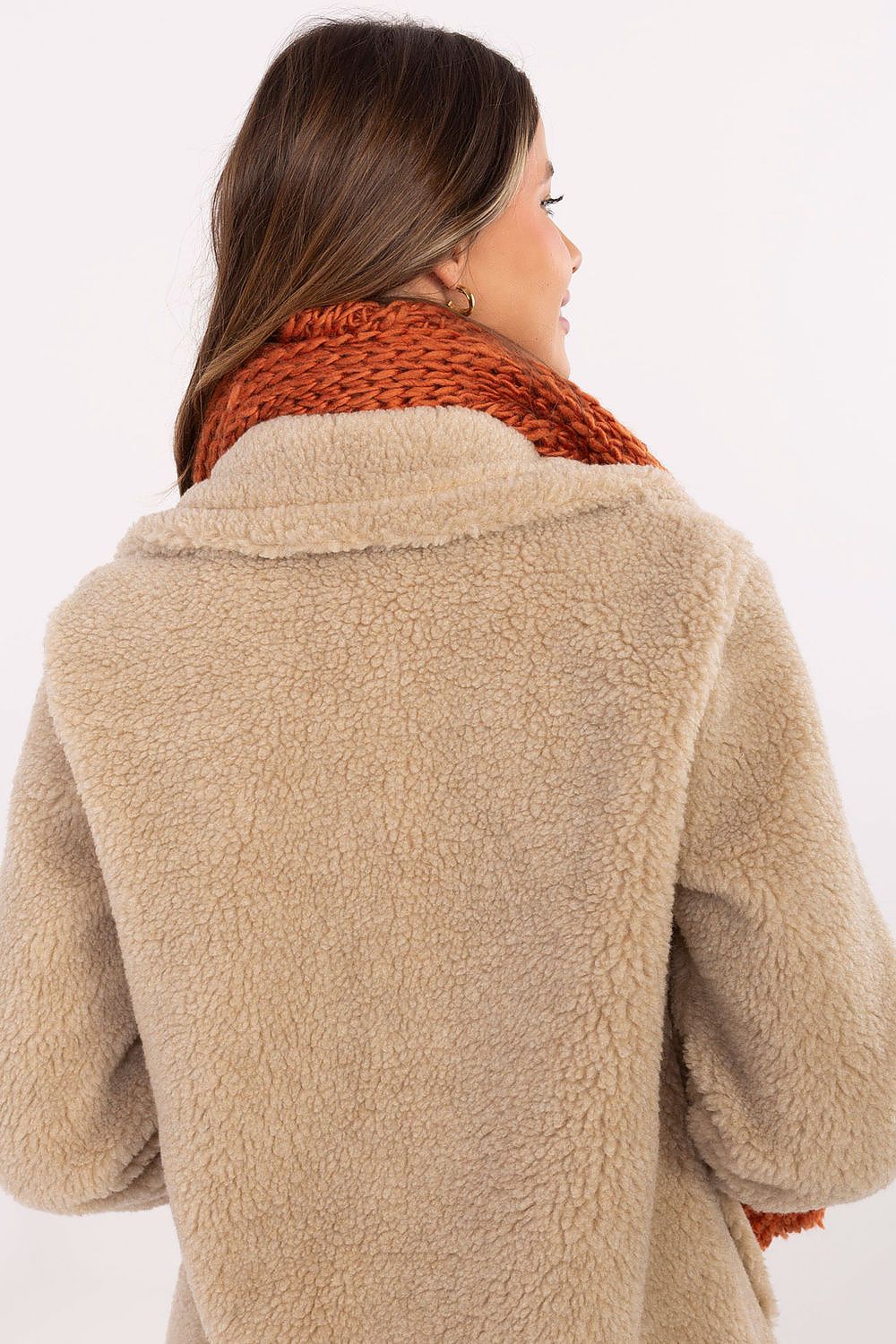 Shawl model 220396 AT