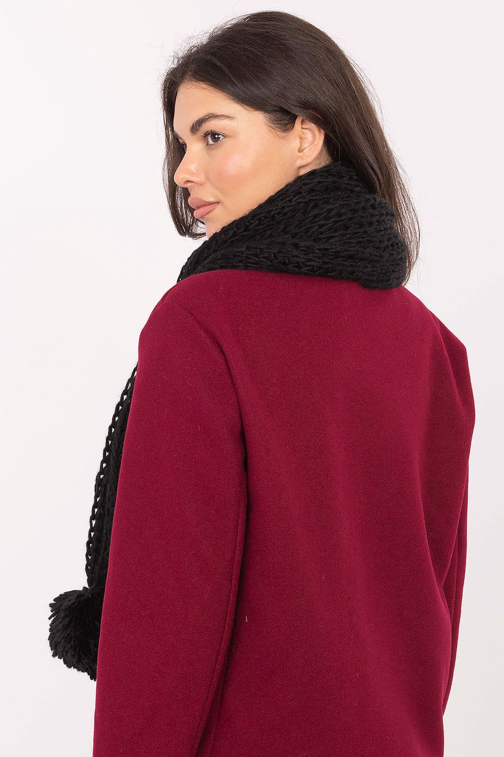 Shawl model 220399 AT