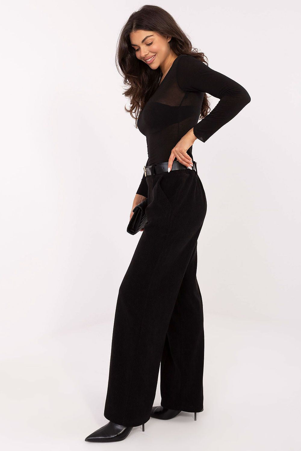 Women trousers model 220753 Italy Moda