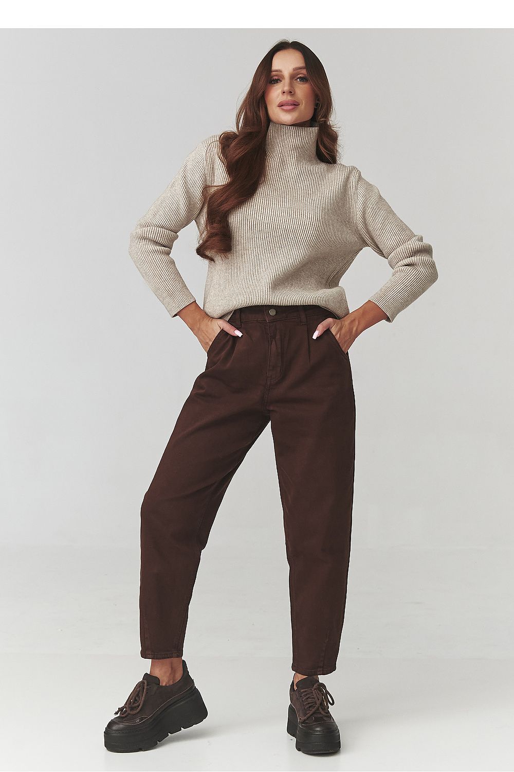 Turtleneck model 220775 Makadamia