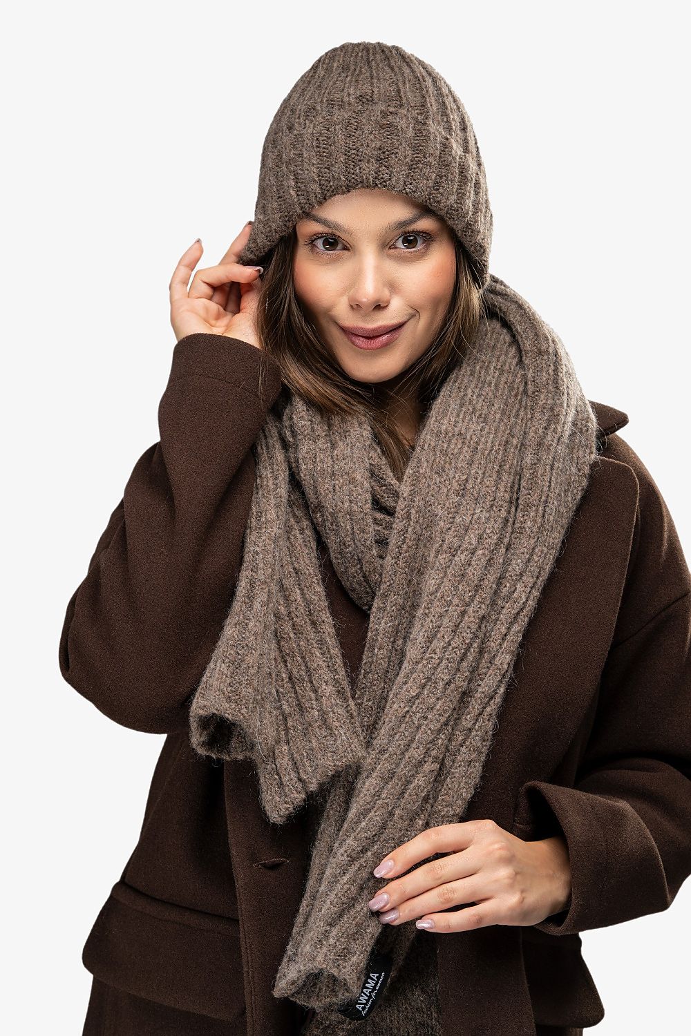 Cap model 220840 awama