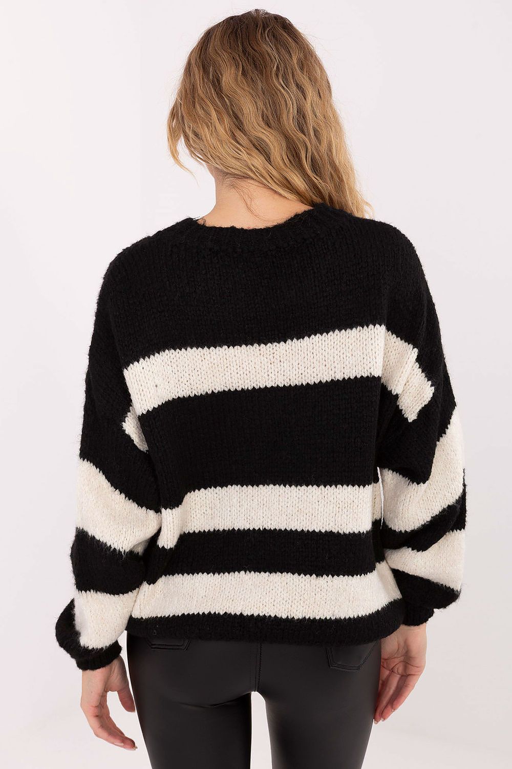 Jumper model 221066 Italy Moda