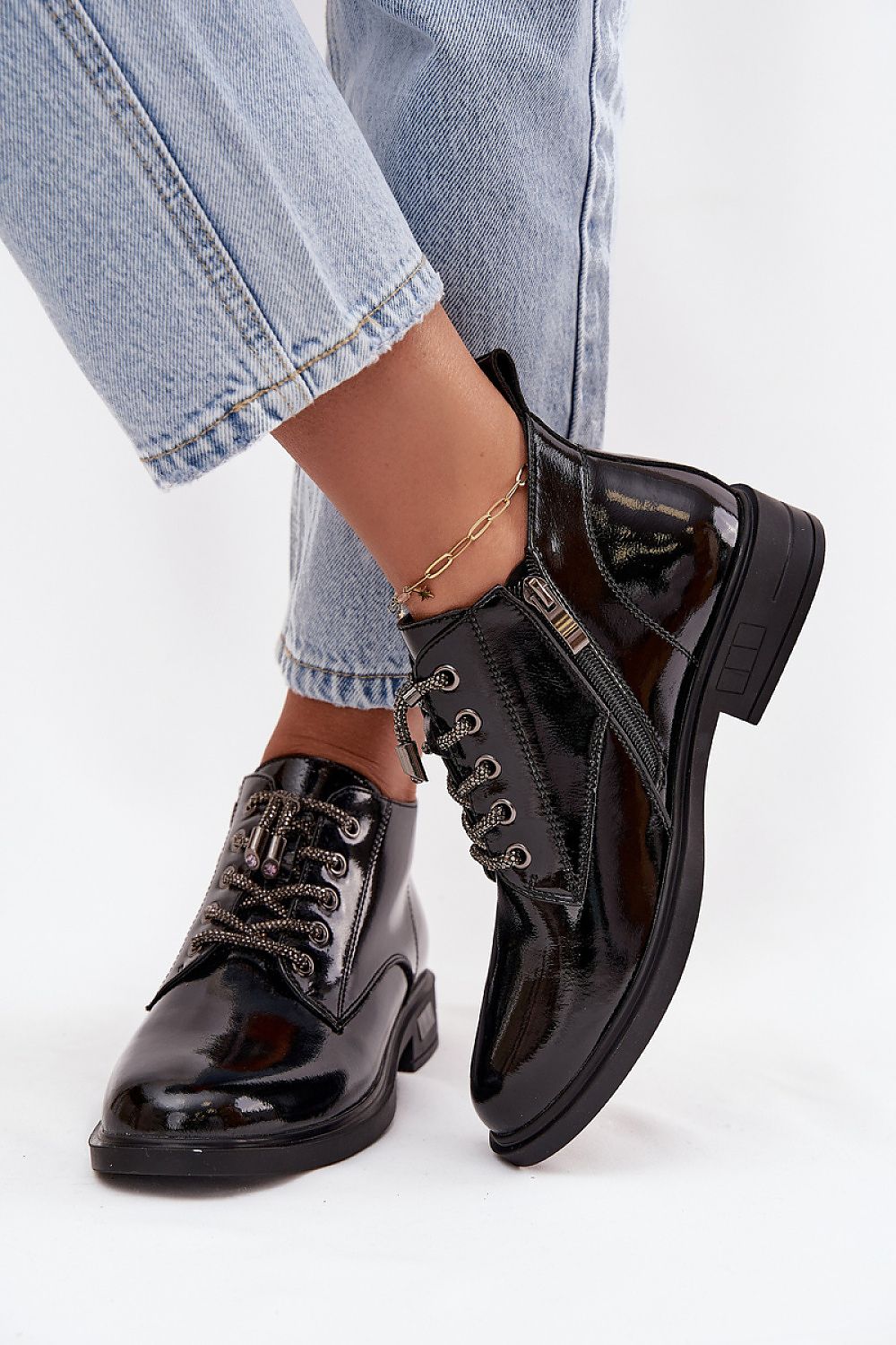 Boots model 221139 Step in style