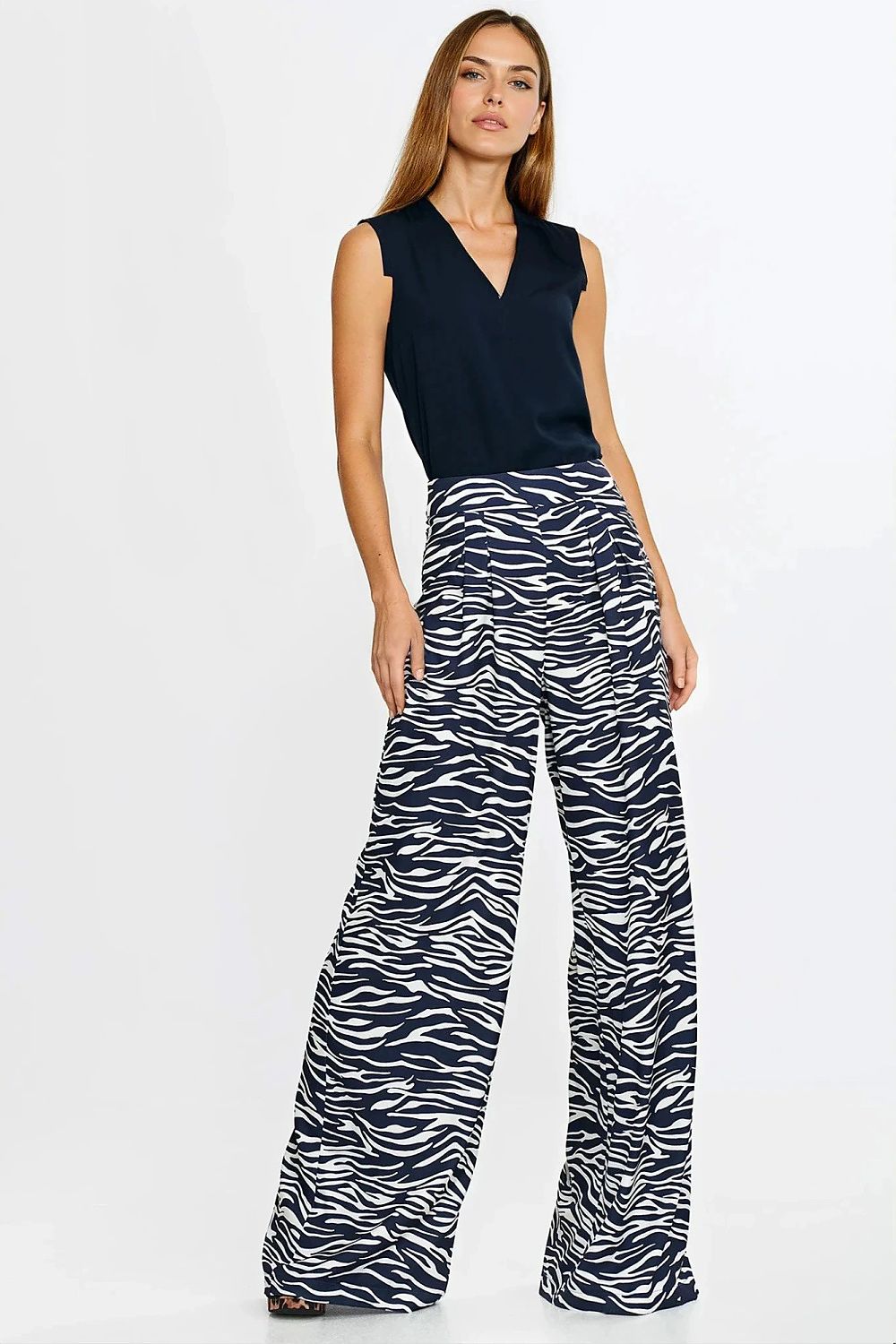 Blouse model 221212 Nife