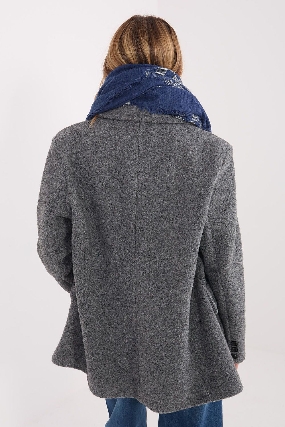 Shawl model 222304 AT