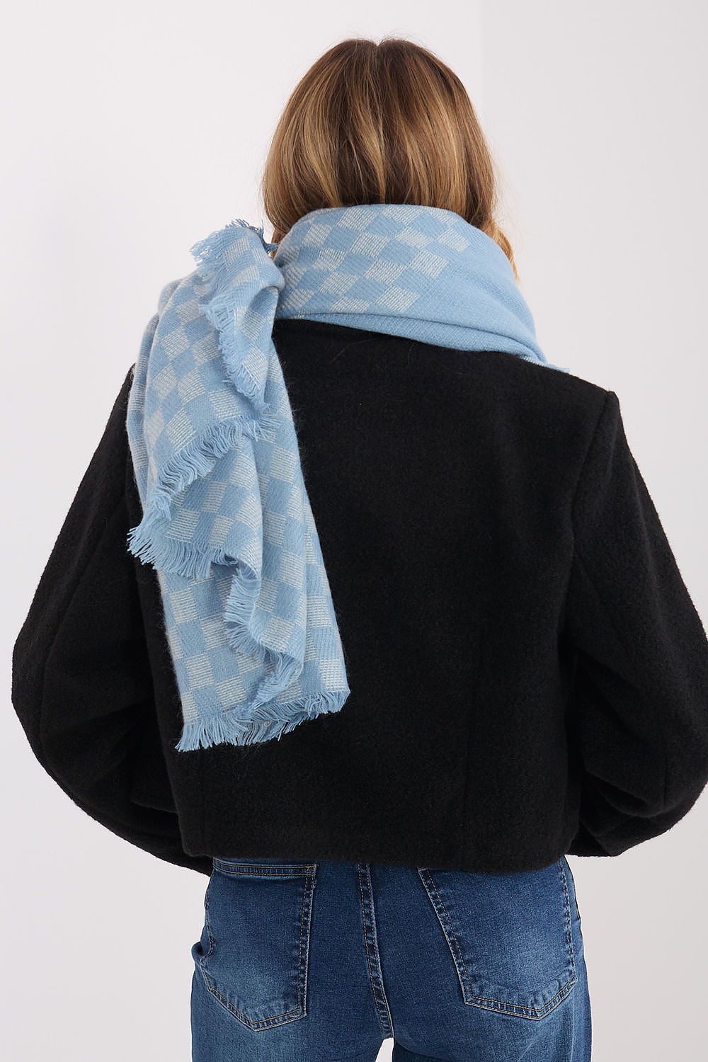 Shawl model 222306 AT