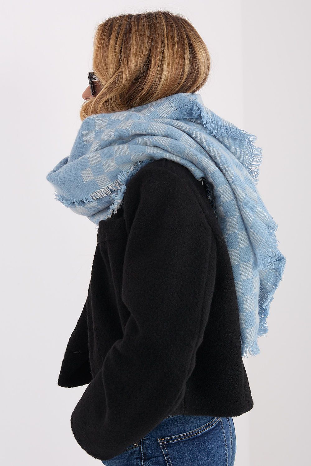 Shawl model 222306 AT