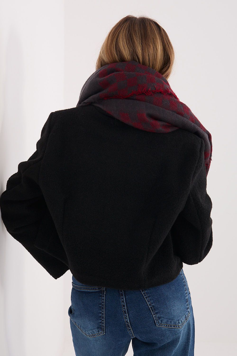 Shawl model 222307 AT