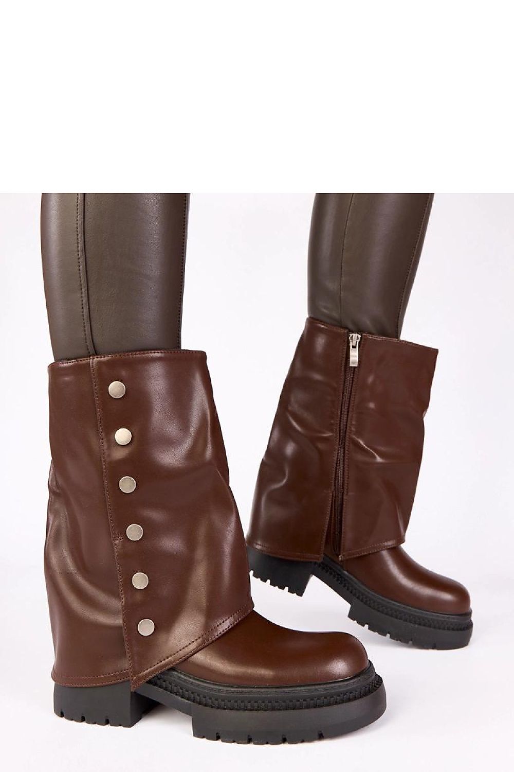 Platform boots model 222354 Solea