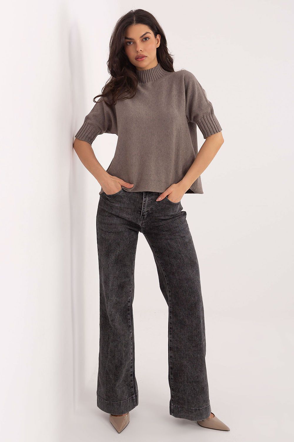 Short sleeve sweater model 222444 Italy Moda