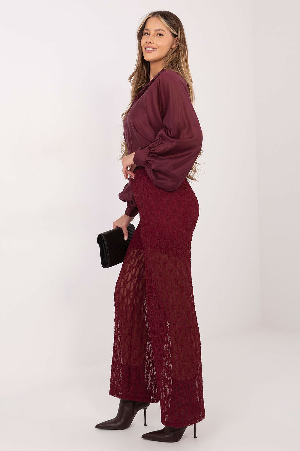 Lace pants model 222597 Italy Moda
