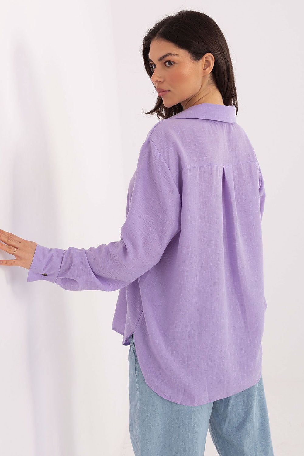 Long sleeve shirt model 222845 Lakerta