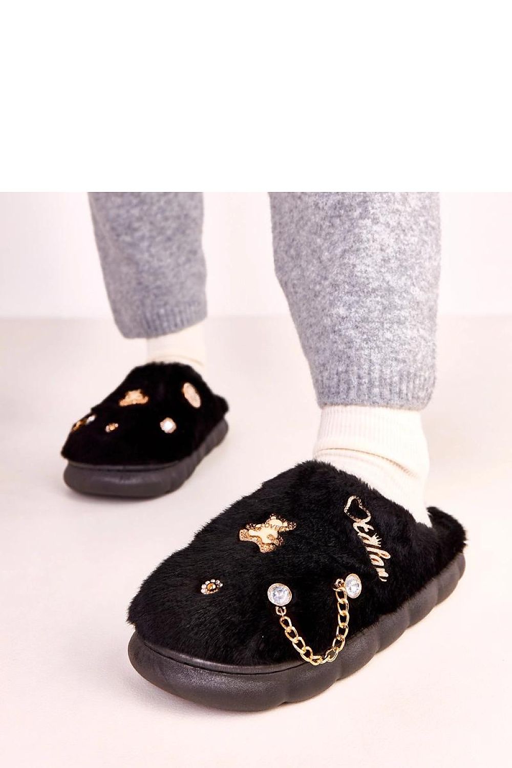 Slippers model 223114 Solea