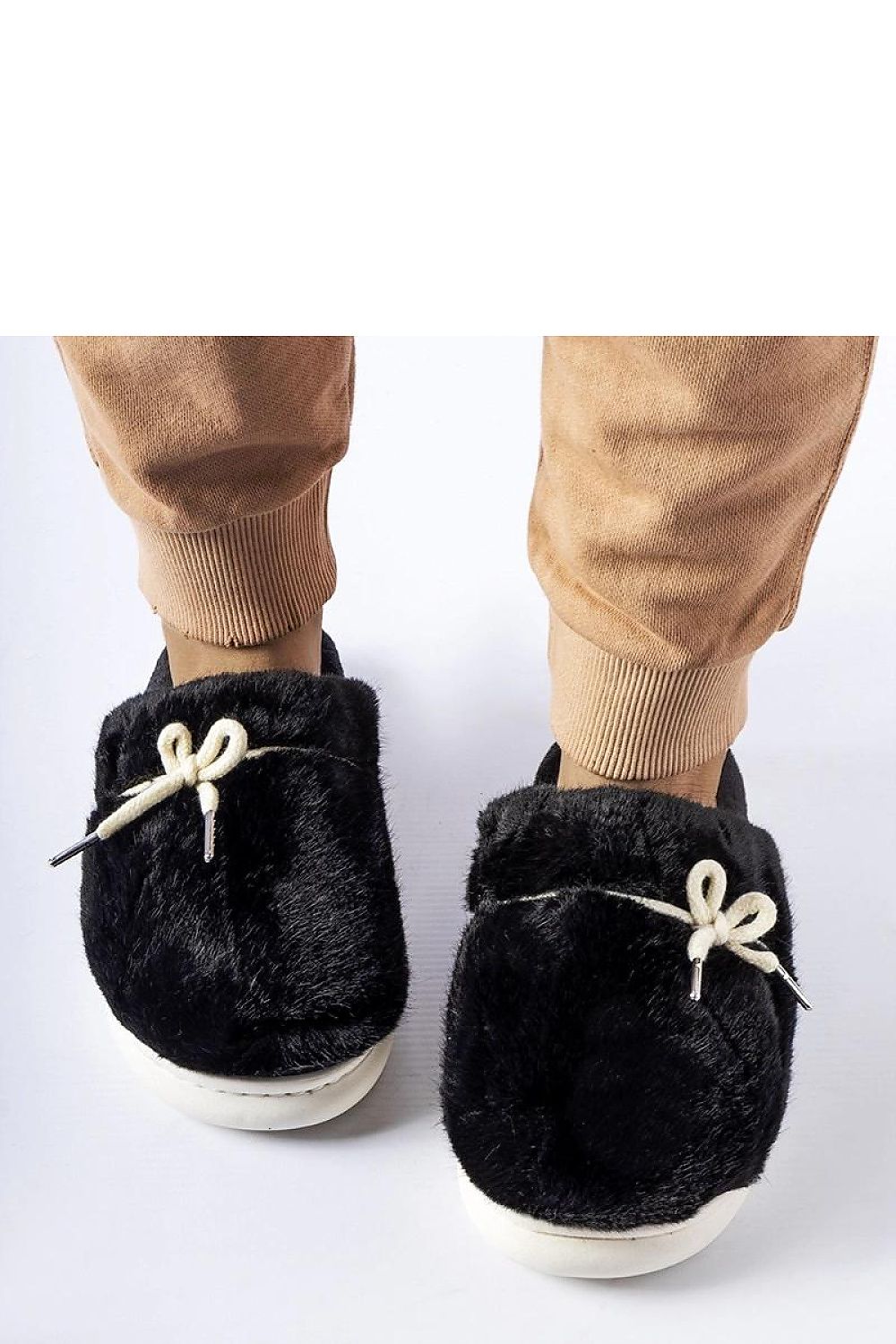 Slippers model 223120 Solea