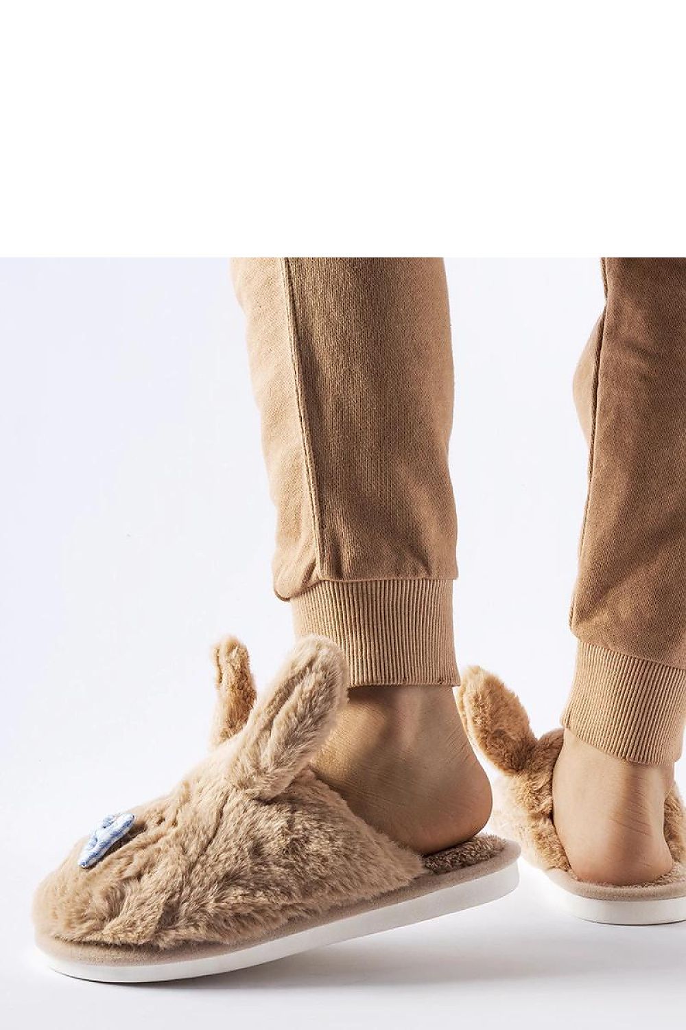 Slippers model 223126 Solea