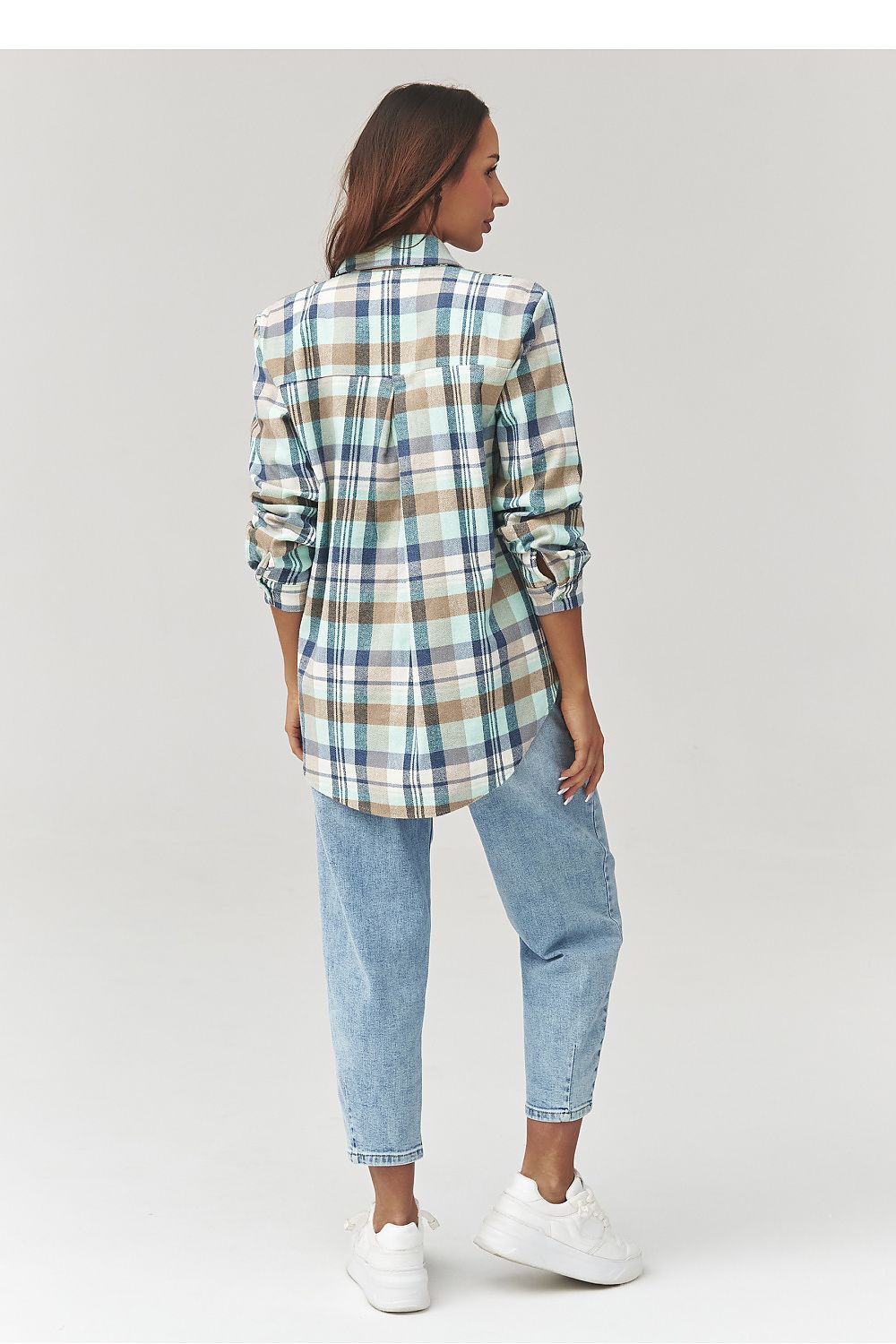 Long sleeve shirt model 223228 Makadamia