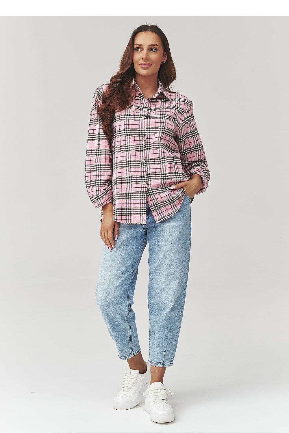 Long sleeve shirt model 223233 Makadamia