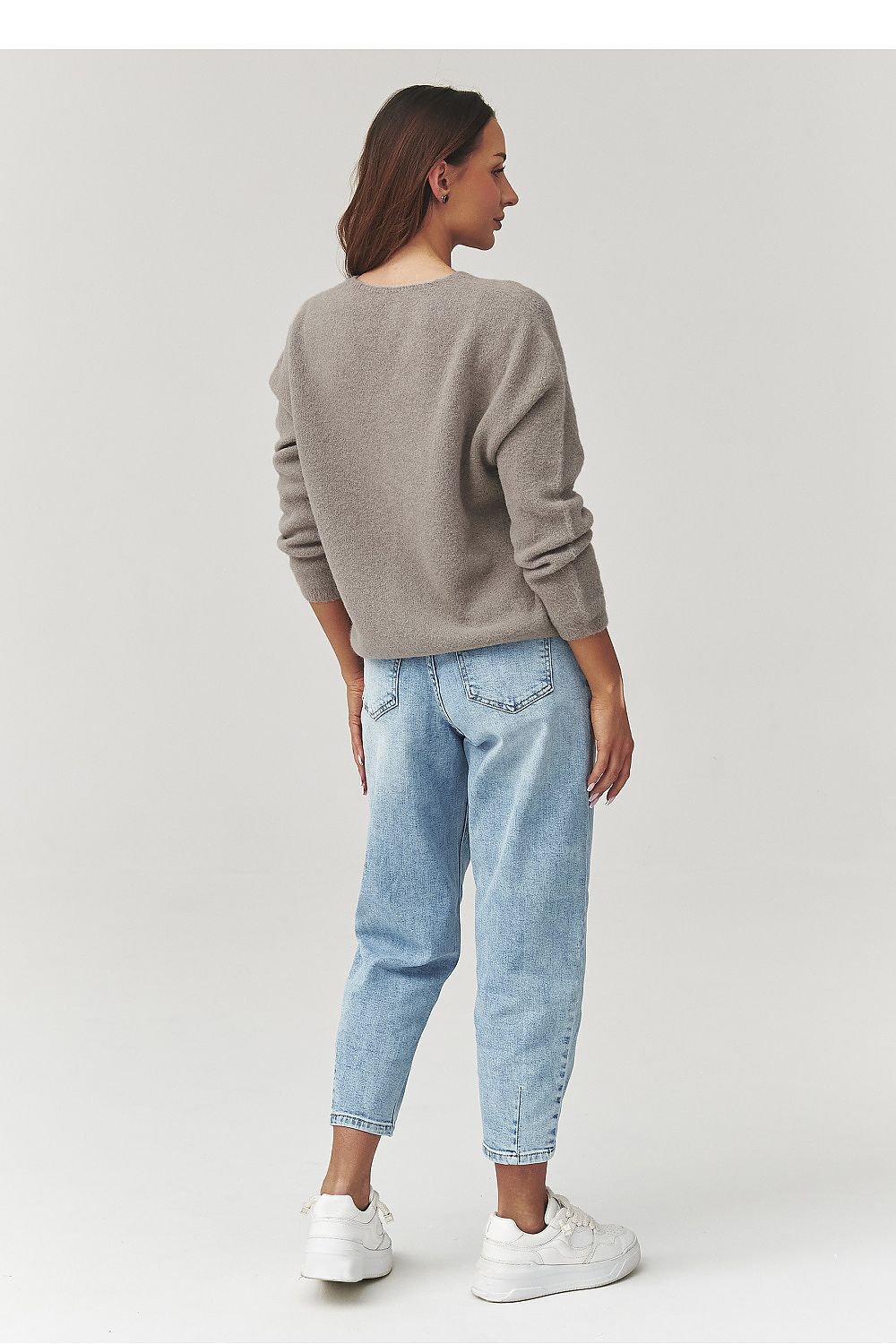 Cardigan model 223257 Makadamia