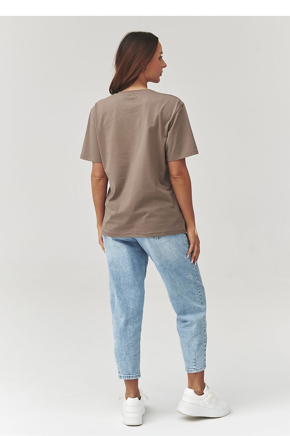 T-shirt model 223552 Makadamia