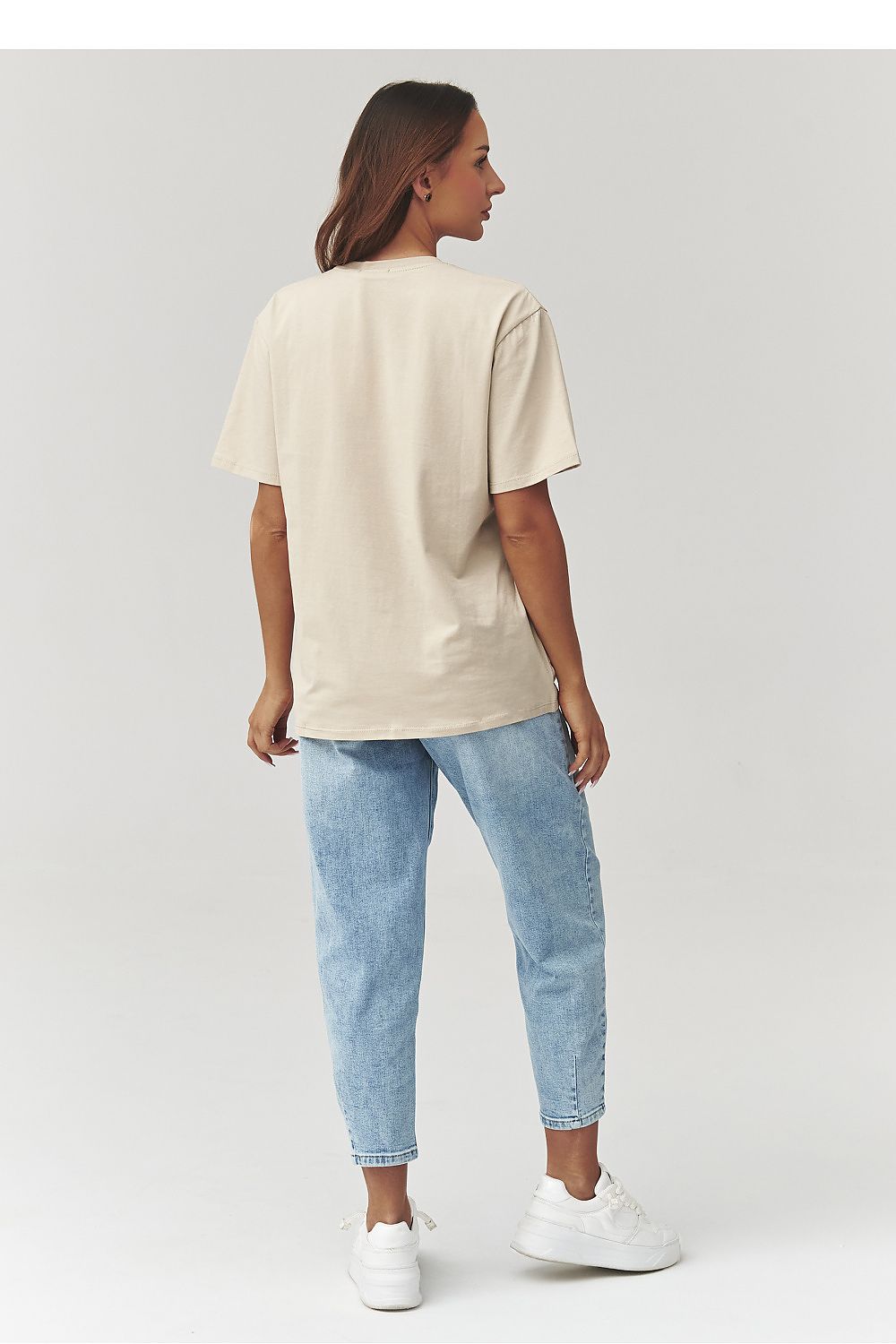 T-shirt model 223553 Makadamia