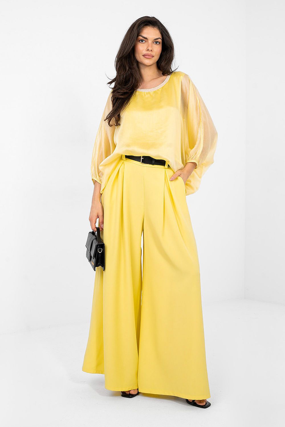 Blouse model 224051 Italy Moda