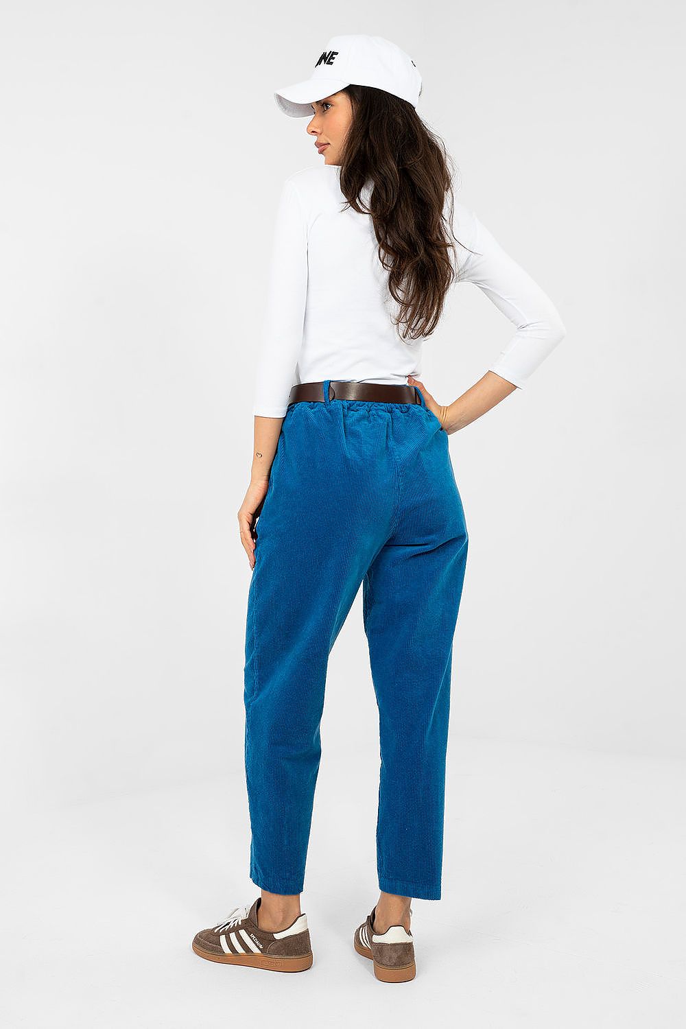 corduroy trousers model 224058 Italy Moda