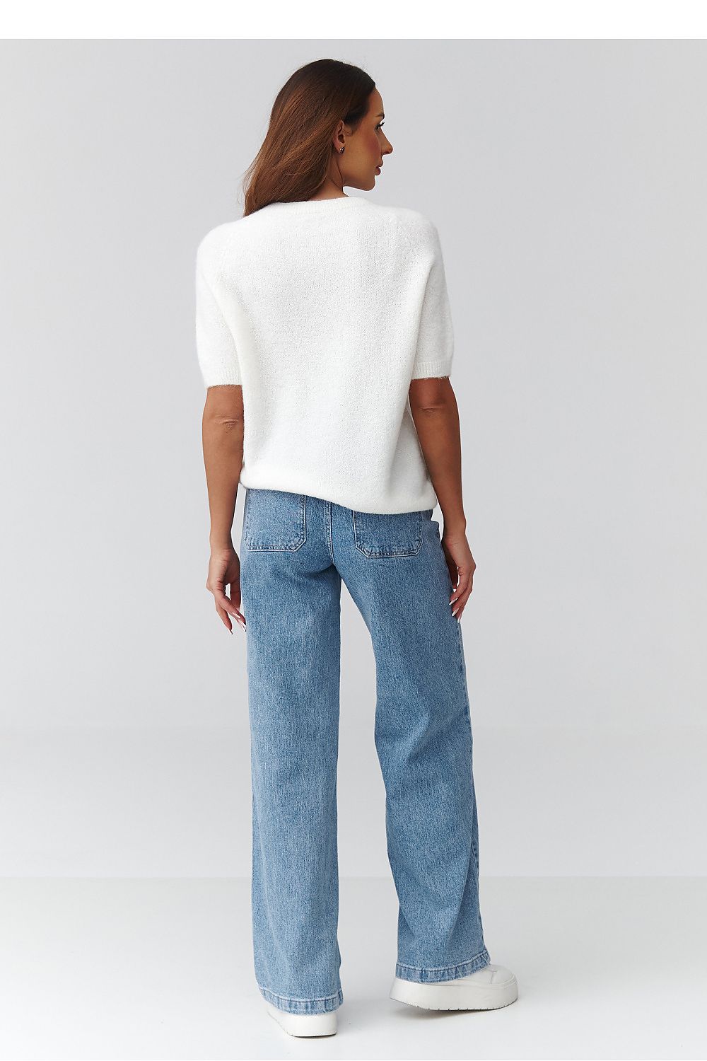 Short sleeve sweater model 224082 Makadamia